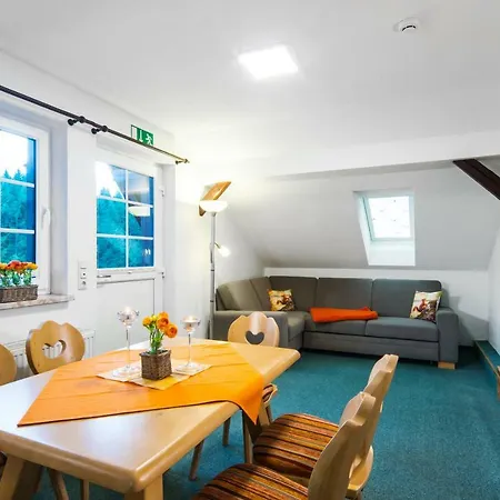 Und Kanzlersgrund Kro